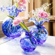 Load image into Gallery viewer, Hibiscus Glass Large Fluted Vase, Cobalt Tortoiseshell
