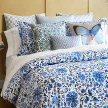 Load image into Gallery viewer, Layla Azure Quilt, Full/Queen
