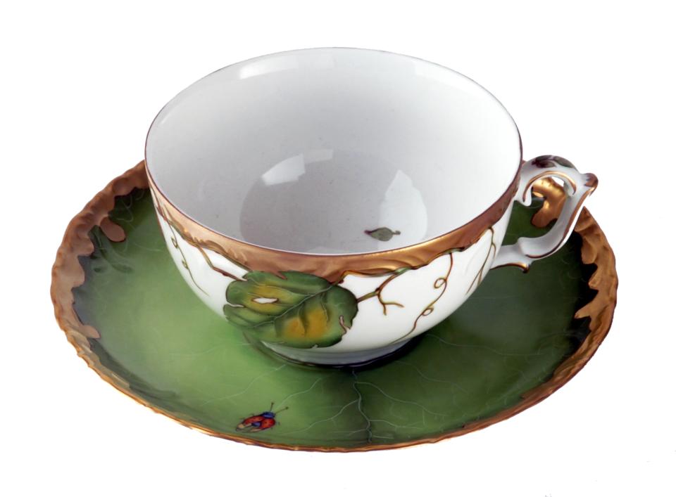 Ivy Garland Cup & Saucer